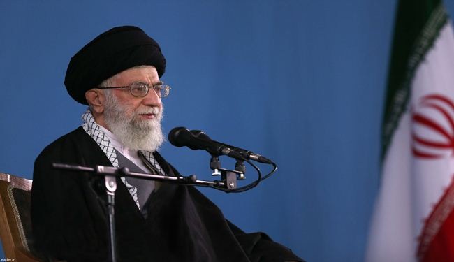 قائد الثورة الاسلامية سماحة اية الله السيد علي الخامنئي
