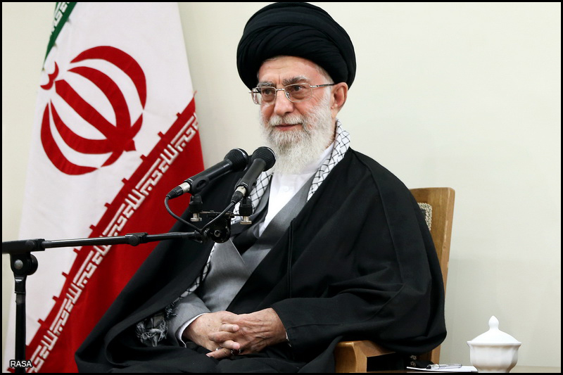 قائد الثورة الإسلامية يستقبل أعضاء مجلس خبراء القيادة
