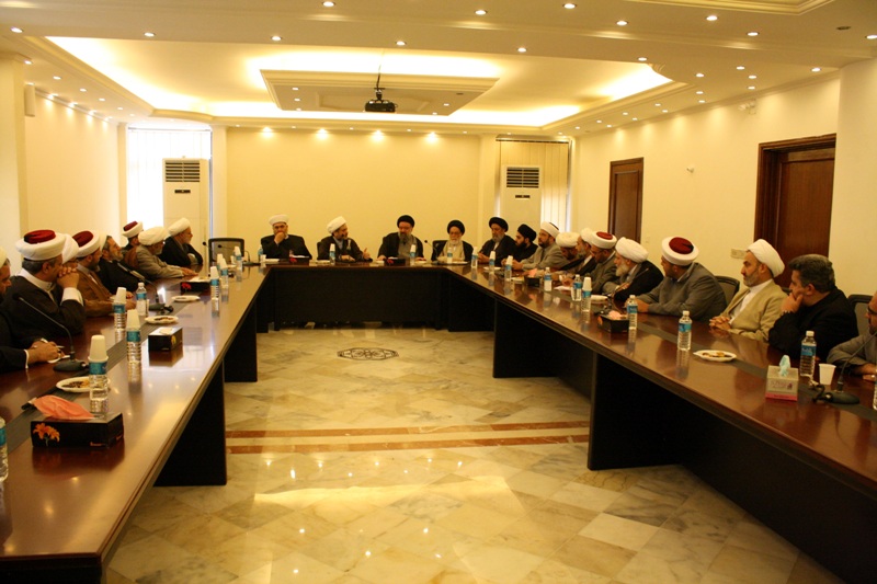 السيد احمد خاتمي في مقر تجمع علماء المسلمين في لبنان
