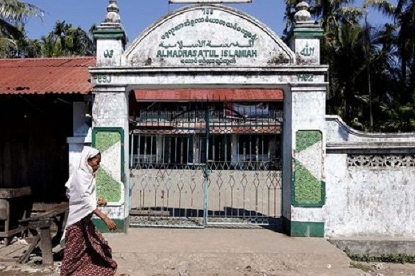 ميانمار تدّمر ۱۶ مسجداً 