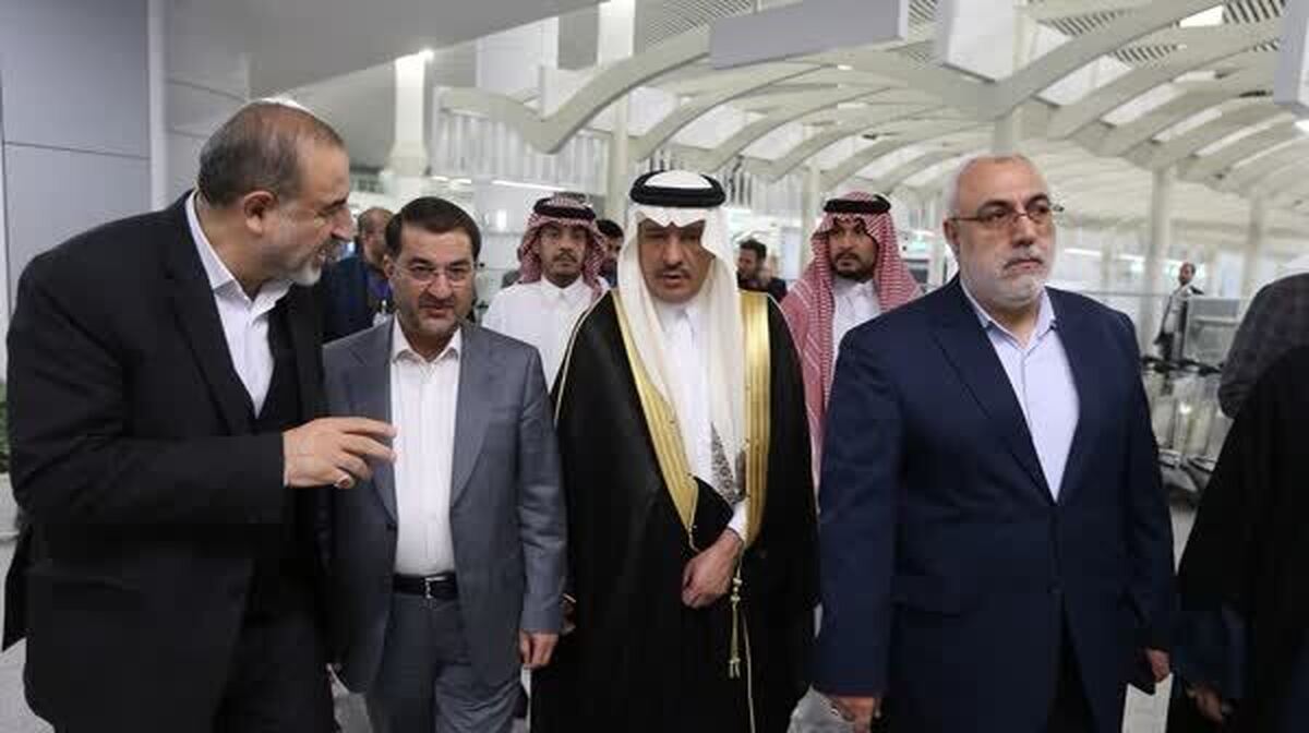 سعودی‌ها عمره‌گزاران ایرانی را با پرواز ایران‌ایر پذیرش کردند/حضور سفیر عربستان در فرودگاه امام