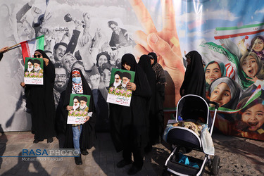 راهپیمایی باشکوه مردم قم در جشن پیروزی انقلاب