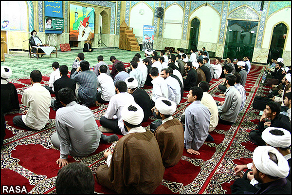 همایش حوزههای علمیه سفیران هدایت خوزستان برگزار میشود