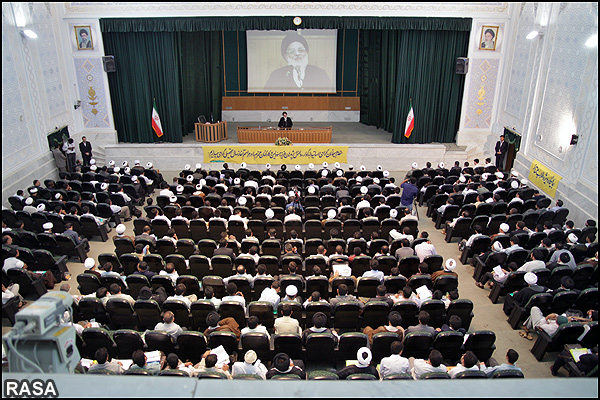 مراسم آغاز سال تحصيلي طلاب غير ايراني