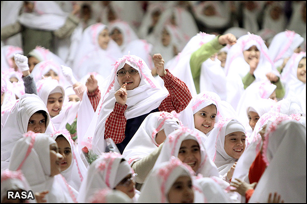 دانش آموزان مدارس