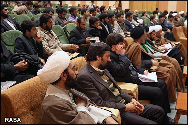 همایش توجیهی پذیرفته شدگان دوره های آموزش عالی دفتر تبلیغات خراسان برگزار میشود