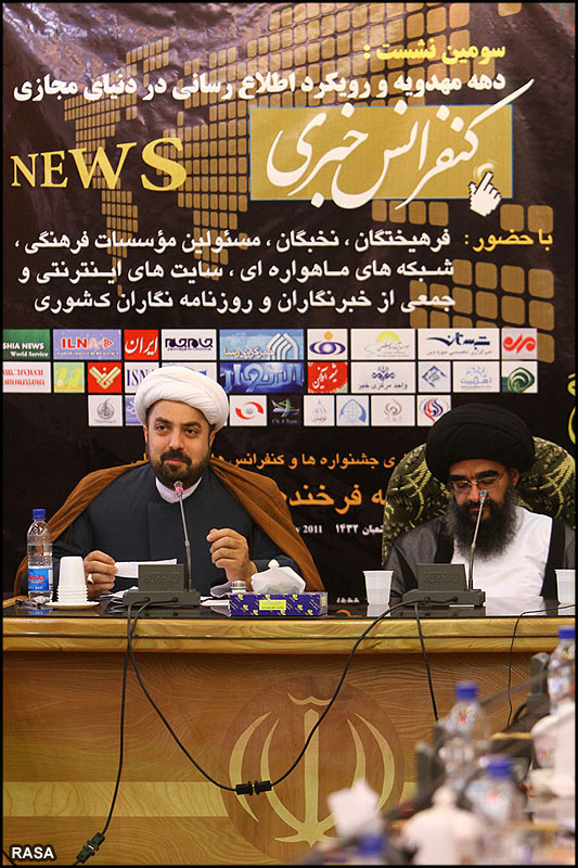 نشست خبري برنامه هاي دهه مهدويت با حضور بنيانگذار مرکز جهاني حضرت ولي عصر
