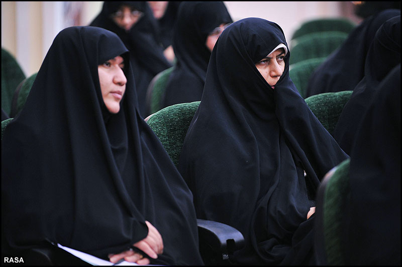 همايش خواهران مبلغ