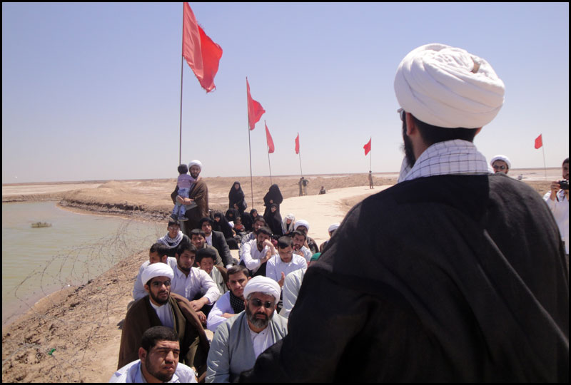 حضور طلاب مدرسه علميه اميرالمؤمنين اهواز در مناطق جنگي خوزستان