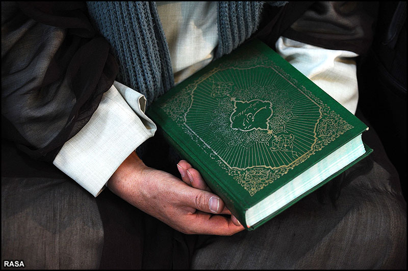 دومین همایش استادان و مربیان تدبر در قرآن و سیره مشهد برگزار شد