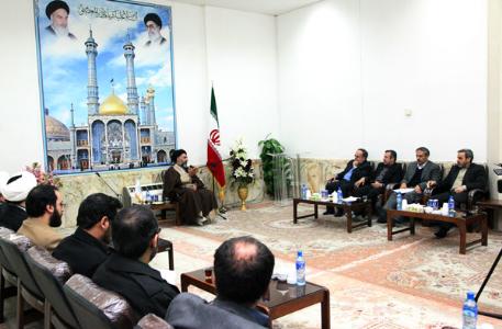 مسؤولان آستان مقدس قم و وزارت امور خارجه
