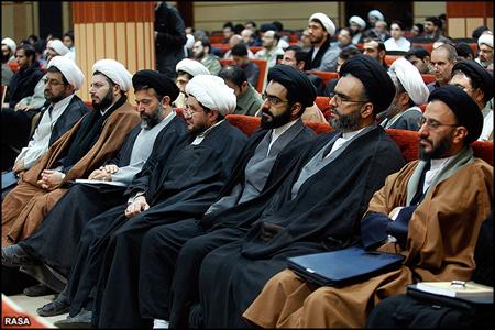 همايش بين المللي اخلاق و اديان در قم