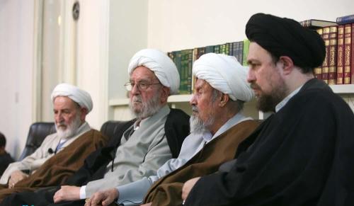 حضور شخصيت هاي حوزوي در بيت امام