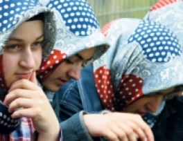 دانش آموزان مسلمان مدارس اسلامي در ترکيه 