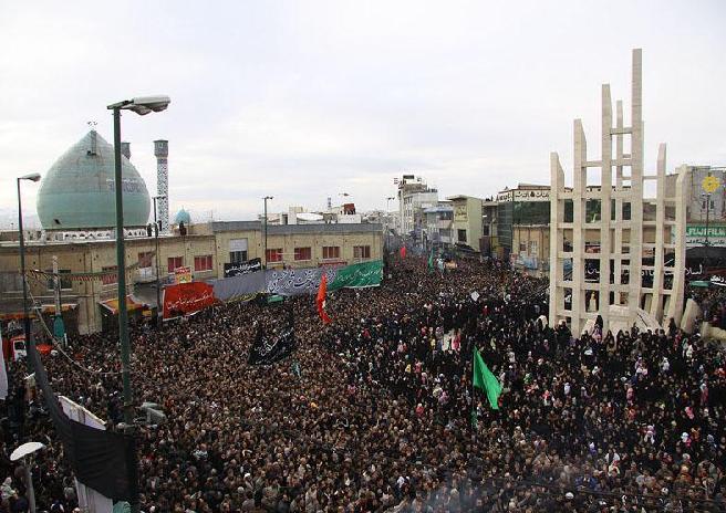 دسته بزرگ عزاداری حسینیه اعظم زنجان برپا شد