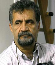مصطفي رحمان دوست