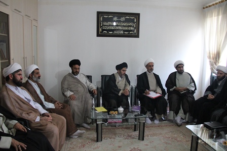 ديدار اعضاي کميته عالي وقف با امام جمعه اروميه