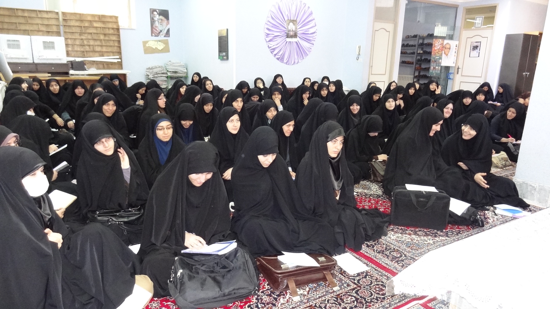 حوزه علميه خواهران رودان