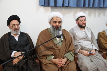 مدیران مدارس علمیه کارگروه هایی جهت ارتقای سطح علمی طلاب تشکیل دهند