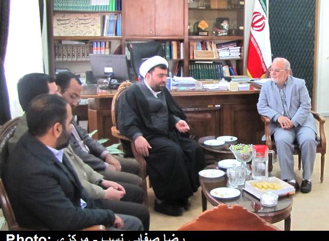 مدير کل فرهنگ و ارشاد اسلامي استان مرکزي در ديدار با اعضاي کميته هاي مرحله کشوري جشنواره نشريات تجربي محراب قلم