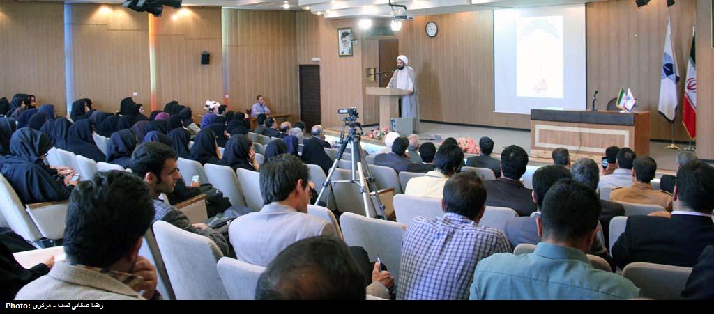 حجت الاسلام نيک ملکي مشاور وزير فرهنگ و ارشاد اسلامي