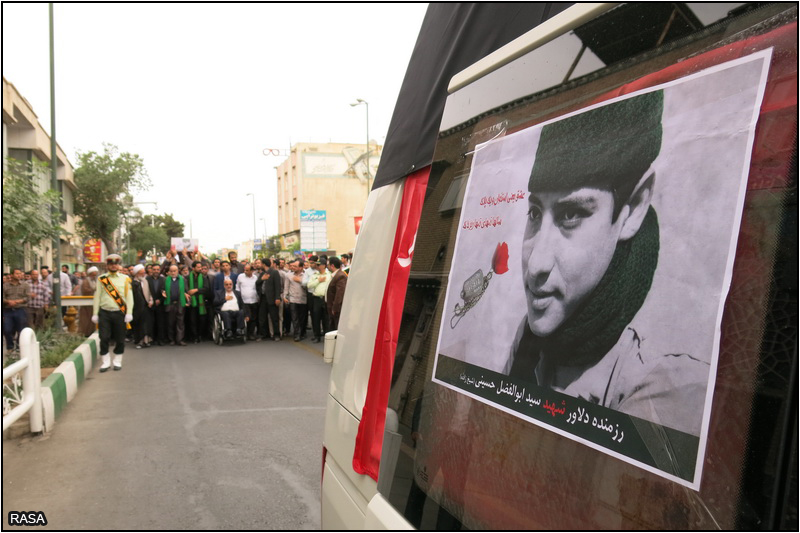 تشييع پيکر شهيدي که پس از 29 سال شناسايي شد