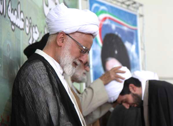آيين جشن عمامه گذاري طلاب حوزه علميه استان مرکزي در مدرسه علميه المهدي اراک