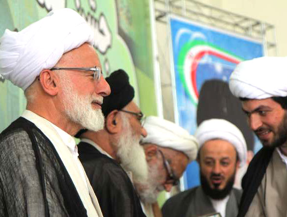 آيين جشن عمامه گذاري طلاب حوزه علميه استان مرکزي در مدرسه علميه المهدي اراک