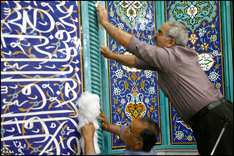 غبارروبي مساجد در آستانه ماه مبارک رمضان