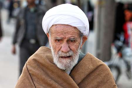 حجت الاسلام عبدالعلي سرشاد، بنيانگذار حوزه علميه فرخشهر