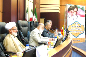 دومين روز از پنجاه و دومين اجلاس مشورتي روساي شوراها و شهرداران مراکز استانهاي کشور در سالن غدير استانداري استان مرکزي