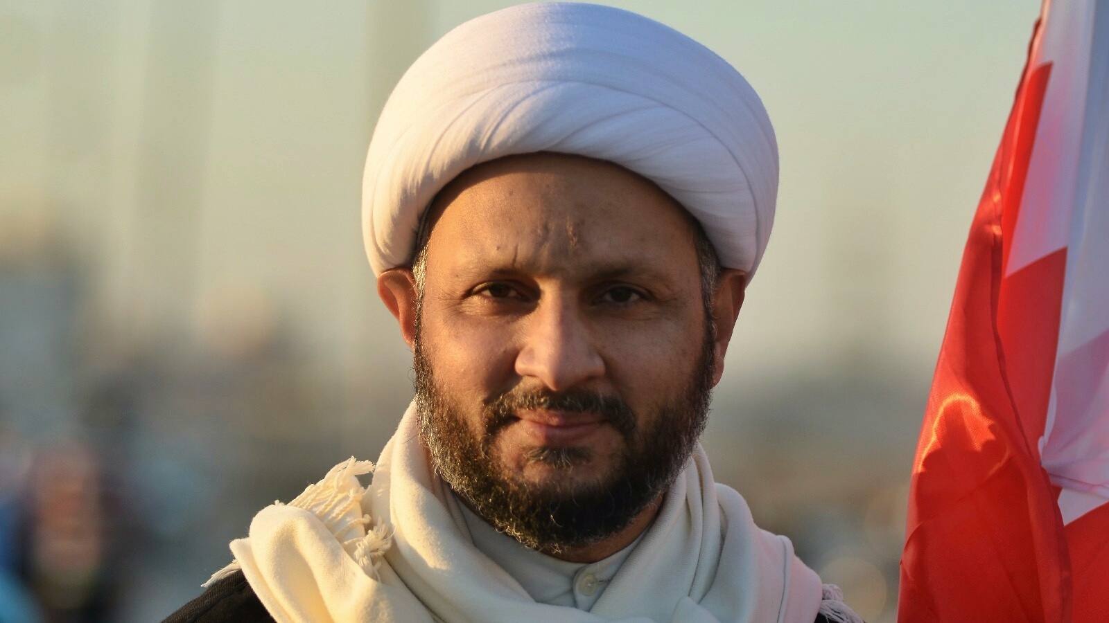 عالم الدين البحريني الشيخ حسن عيسي