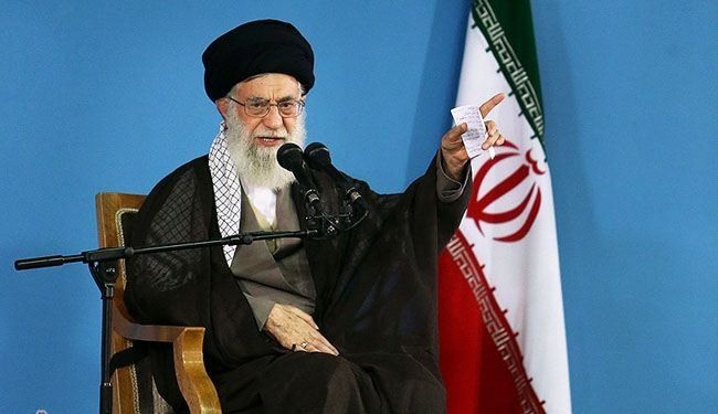 قائد الثورة الاسلامية السيد علي خامنئي 