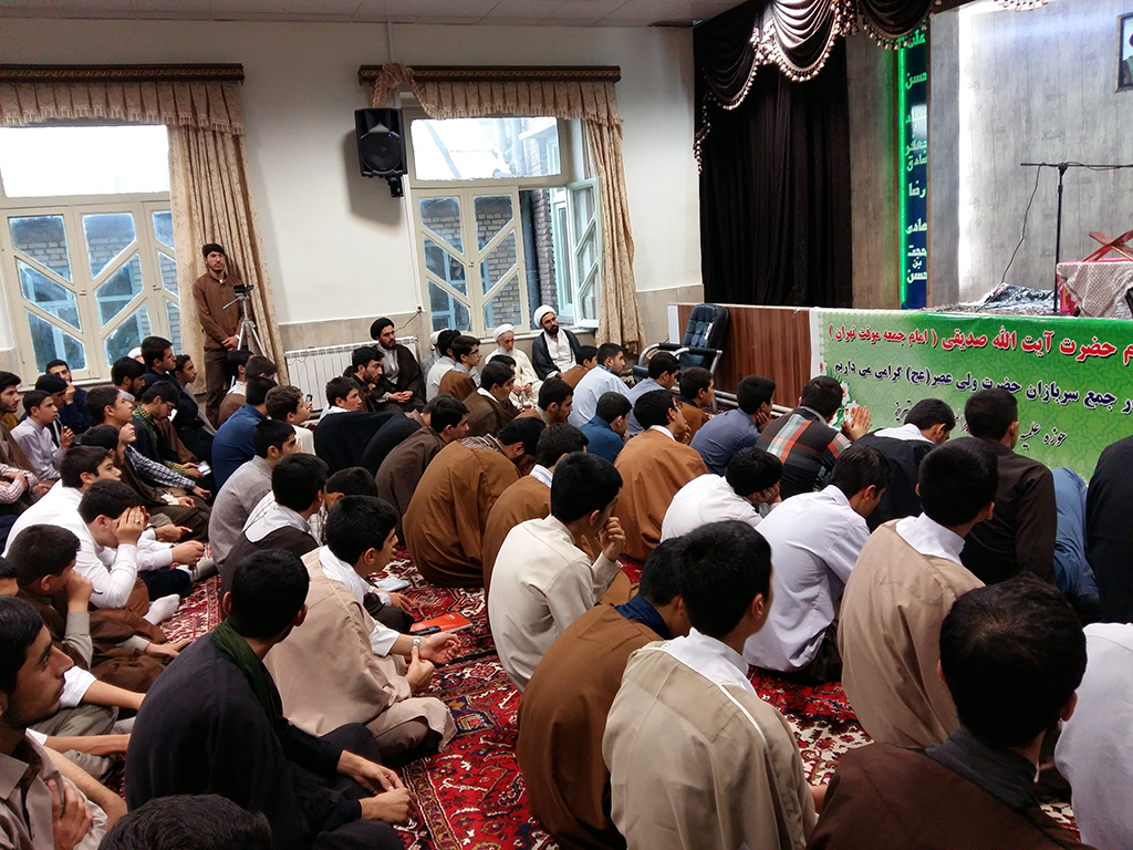 حجت الاسلام صديقي در جمه طلاب اميرالمؤمنين