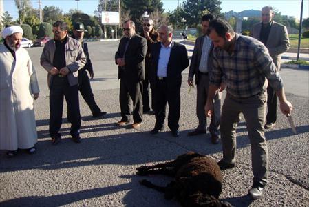 كمال محمد بيگي كاروان راهيان نور حوزه بسيج دانش آموزي  18 حضرت ابوالفضل سپاه پاكدشت در مصلي امام خميني