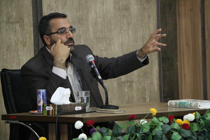 داوود 
گودرزی