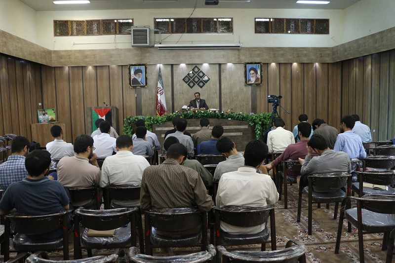 داوود 
گودرزی