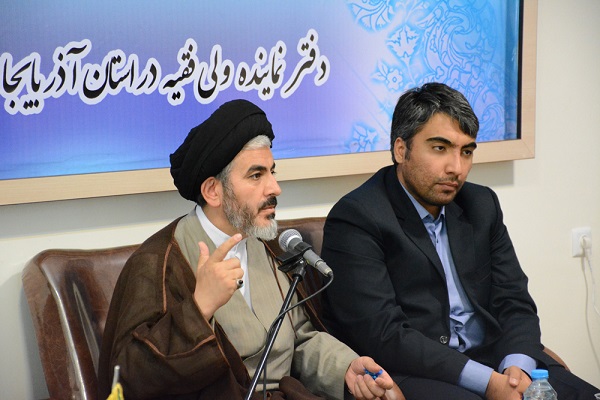 وحید وکیلی