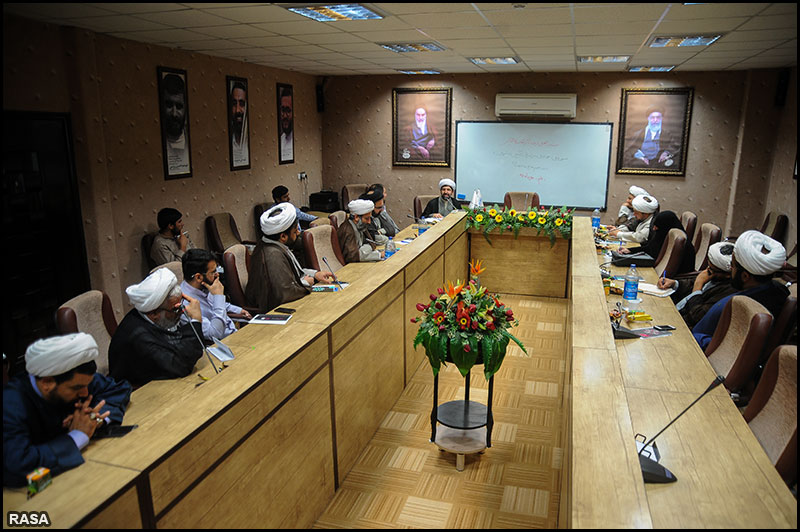 نشست ستاد تجلیل از خادمان فرهنگ عاشورایی