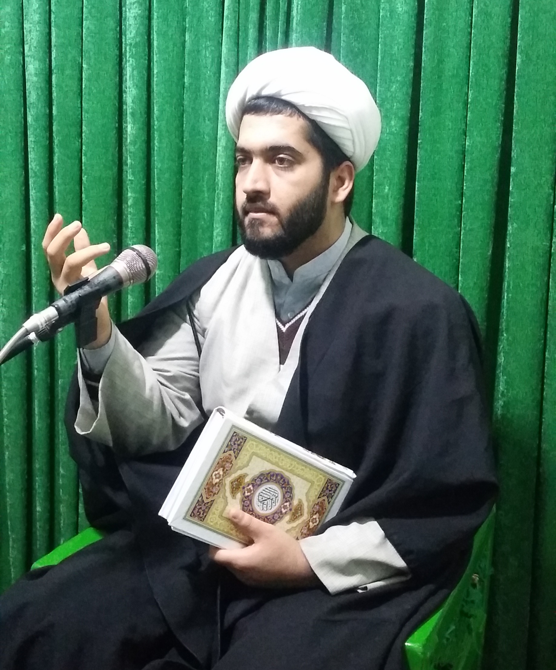 رضا مرادقلی