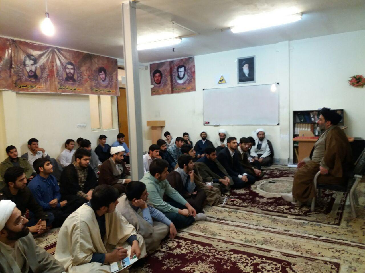 امام جمعه اسلام آباد غرب