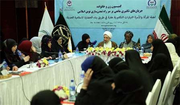 لجنة المرأة والأسرة بمؤتمر الوحدة الاسلامية 