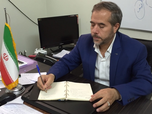 محمد تقی دشتی، مدیر مؤسسه صراط مبین