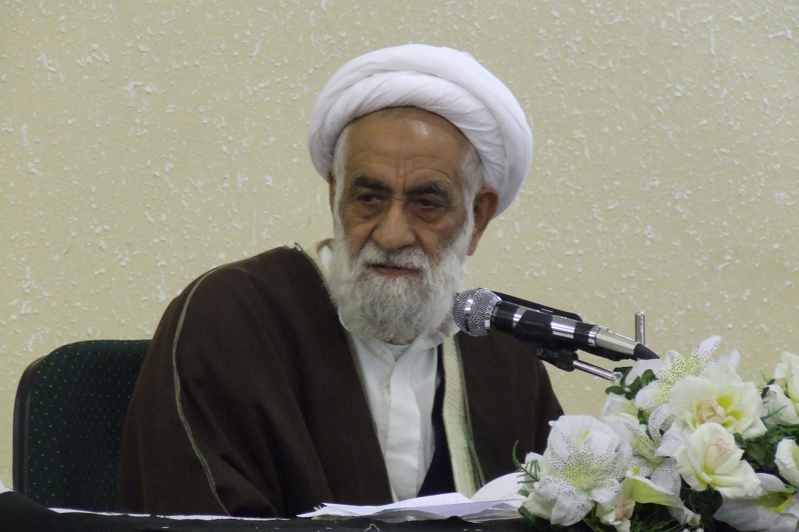 آیت الله شرعی