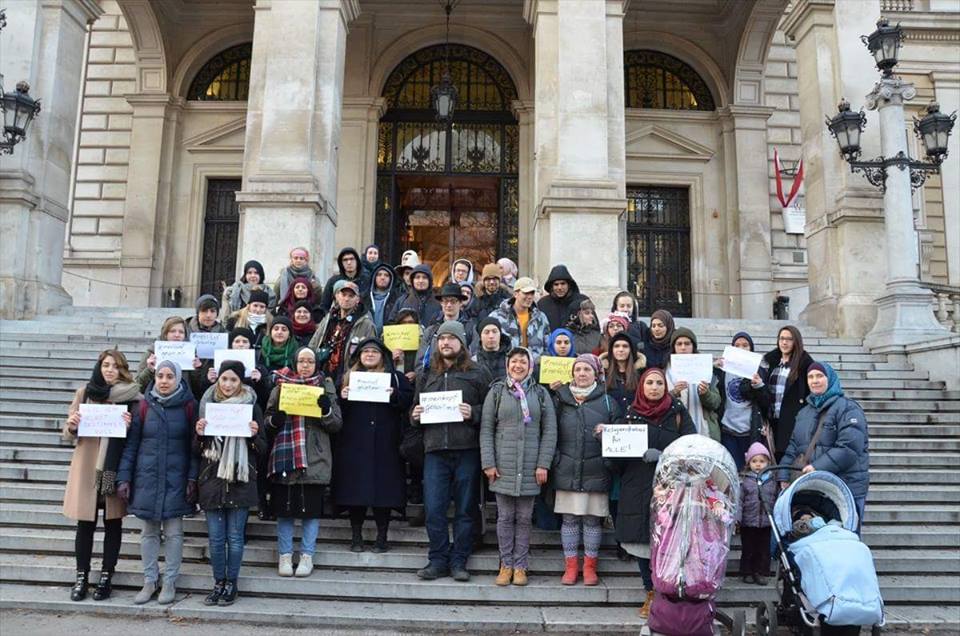 مظاهرة في فيينا ضد دعوة حظر الحجاب في الإدارات الرسمية 