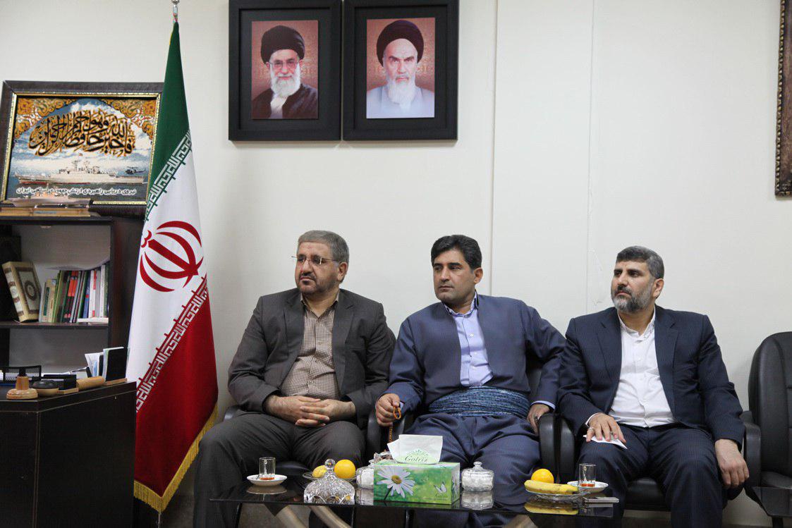 نشست مجمع نمایندگان با آیت الله علما