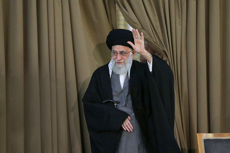 سخنرانی رهبر انقلاب در اجتماع عظیم زائران و مجاوران حرم مطهر رضوی