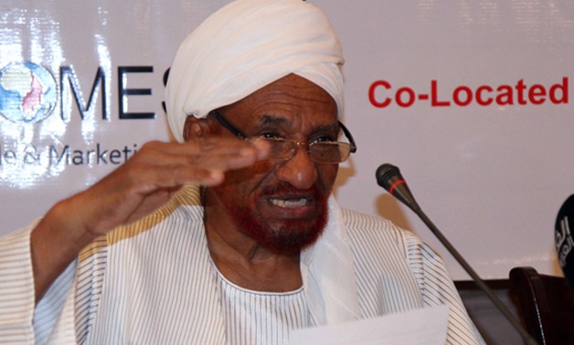 الصادق المهدي رئيس حزب الامة السوداني