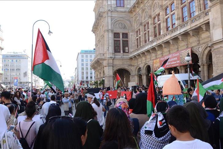 مظاهرة في فيينا إحتجاجاً على إنتهاكات إسرائيل بحق المسجد الأقصى 