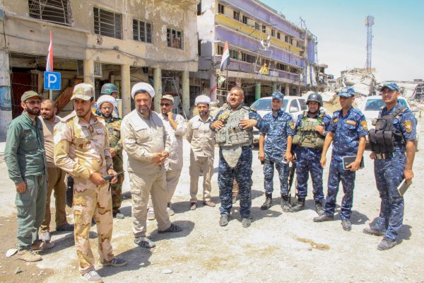 فضلاء لجنة الإرشاد والتعبئة للدفاع